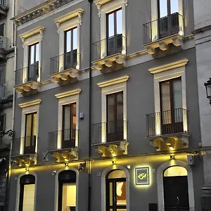 Etnea 454 Luxury 3*, Katania Włochy